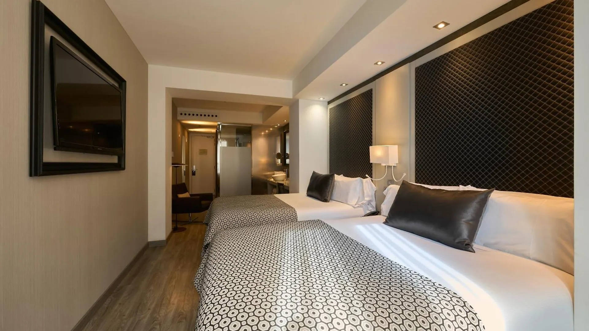 Catalonia Square 4* Sup Hotel Barcelona 4*,