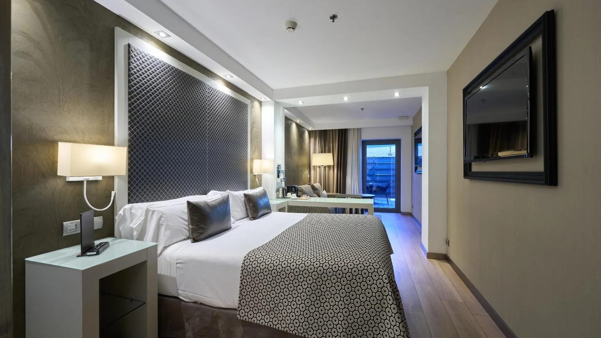 Hotel Catalonia Square 4* Sup Barcellona 4*,